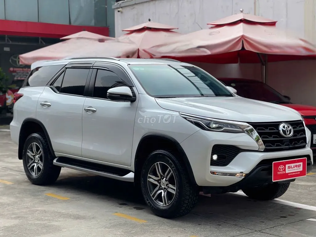 Toyota Fortuner 2022 photo 4