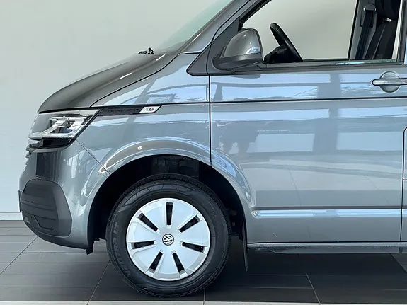 Volkswagen Transporter 2024 photo 3