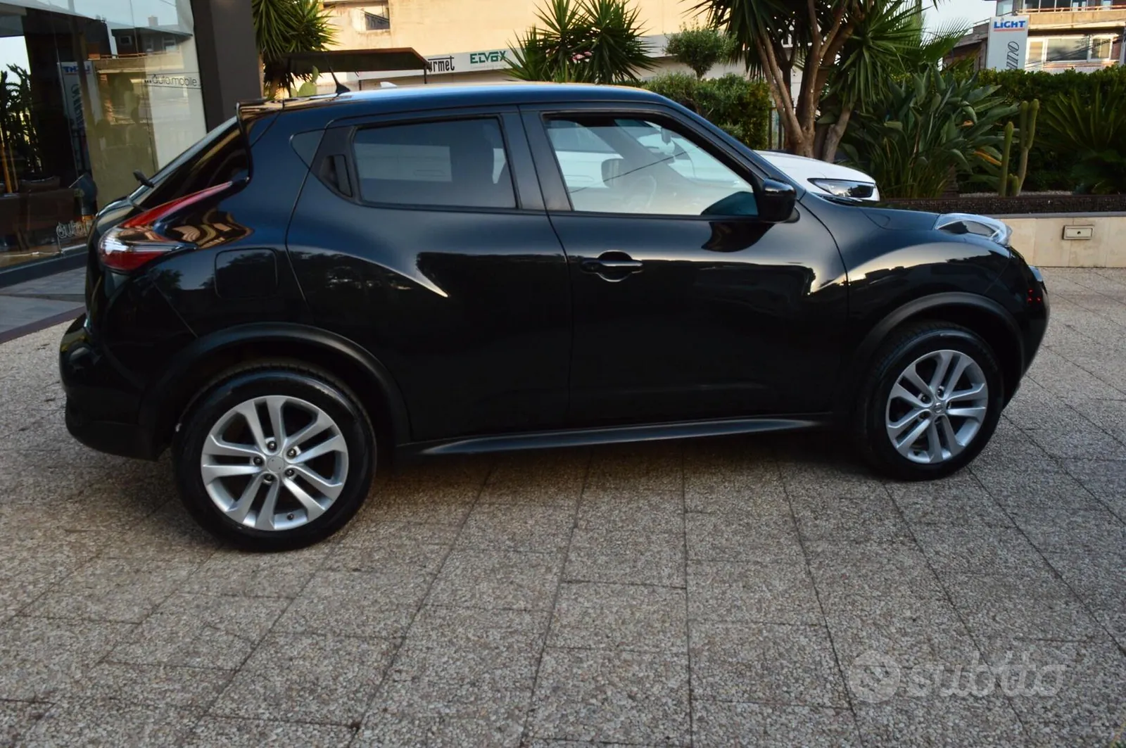 Nissan Juke 2015 photo 4