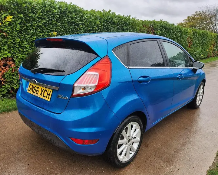 Ford Fiesta 2016 photo 3
