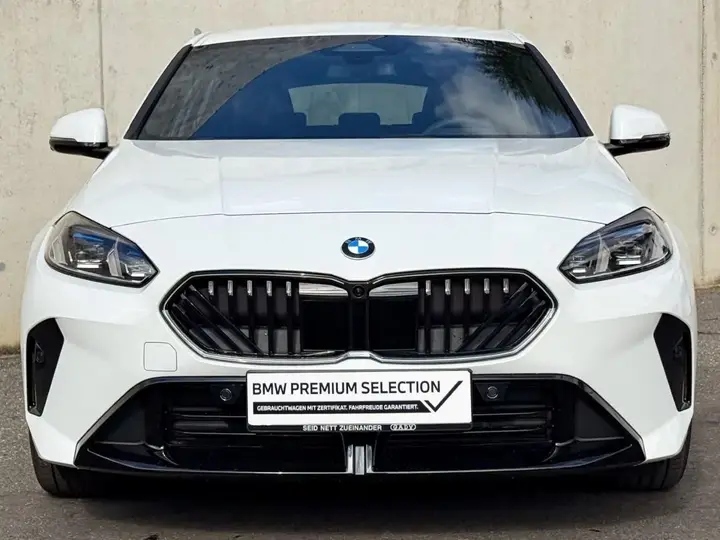 BMW 1Er 2025 photo 2