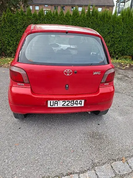 Toyota Yaris 2002 photo 5