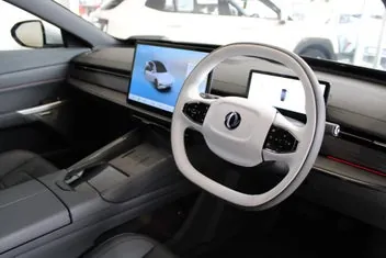 Dongfeng 007 2026 photo 4