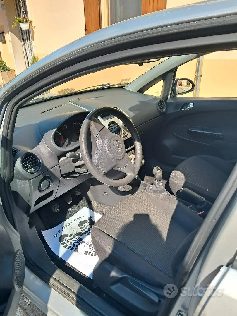 Opel Corsa 2007 photo 4