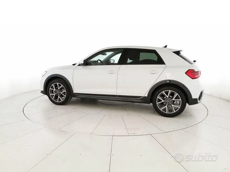 Audi A1 Allstreet 2026 photo 2