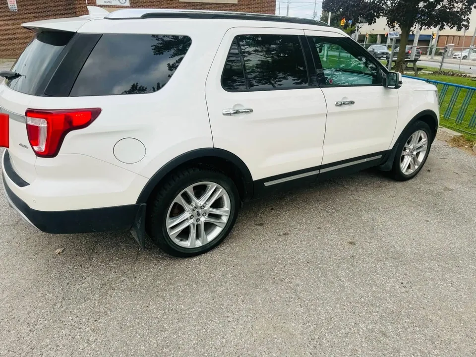 Ford Explorer 2017 photo 3