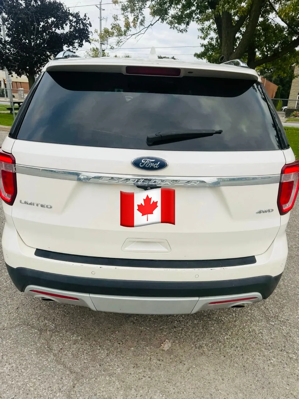 Ford Explorer 2017 photo 2