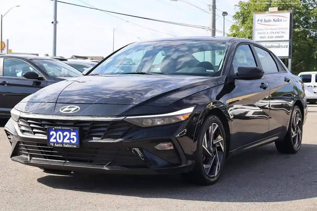 Hyundai Elantra 2025 photo 2