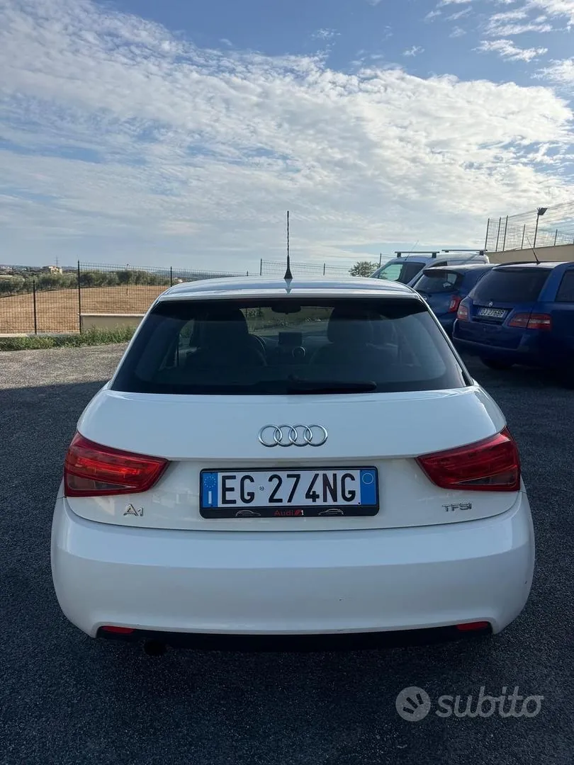 Audi A1 2012 photo 5