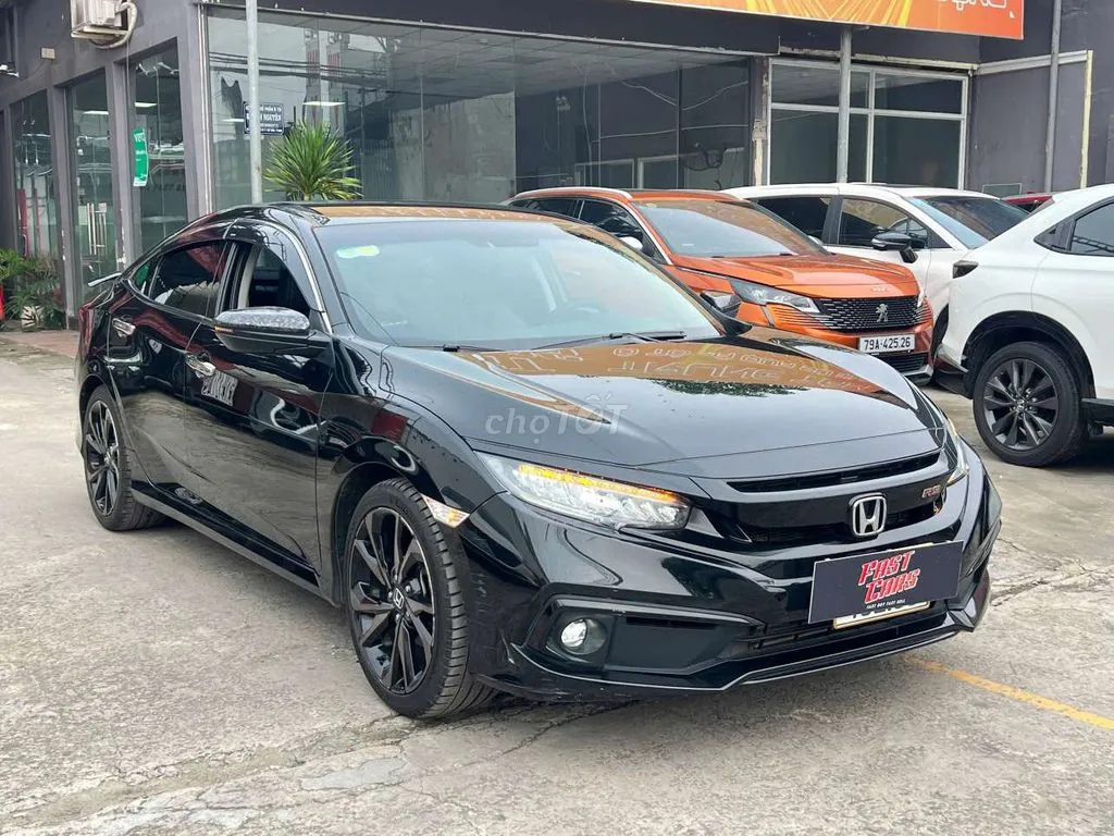 Honda Civic 2020 photo 3