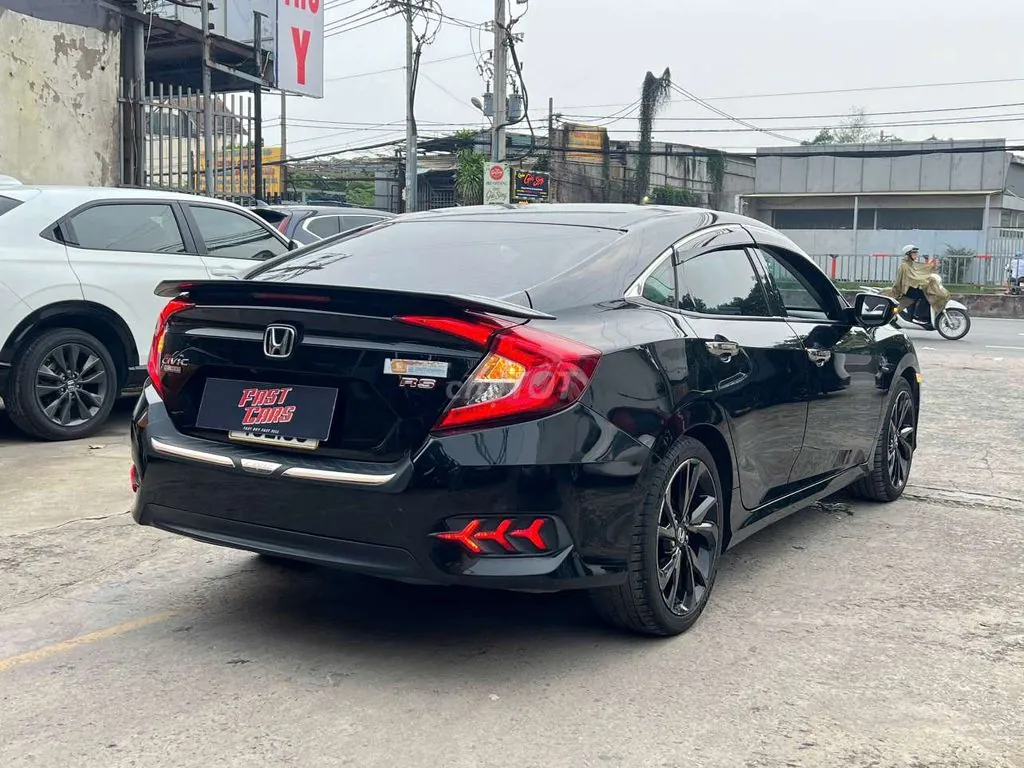 Honda Civic 2020 photo 4
