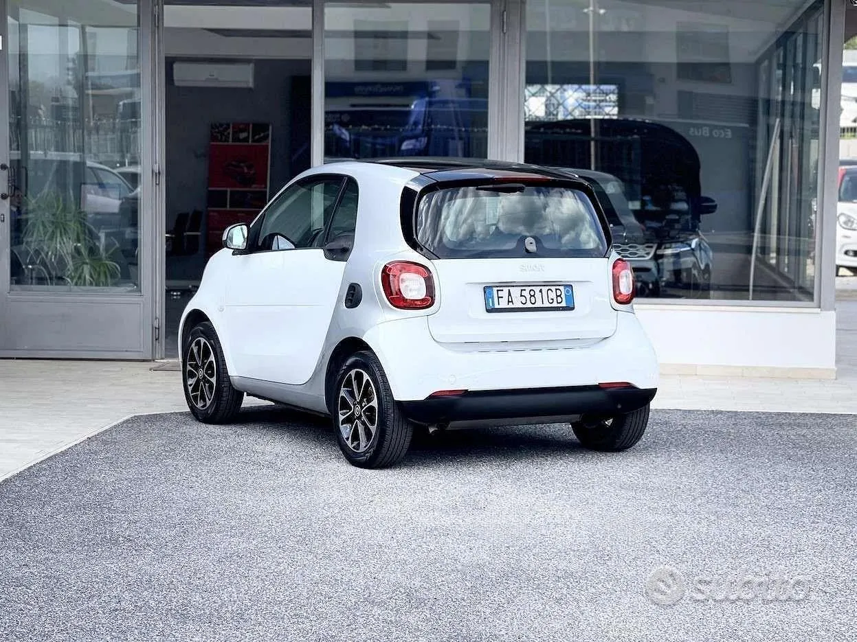 Smart Fortwo 2015 photo 4