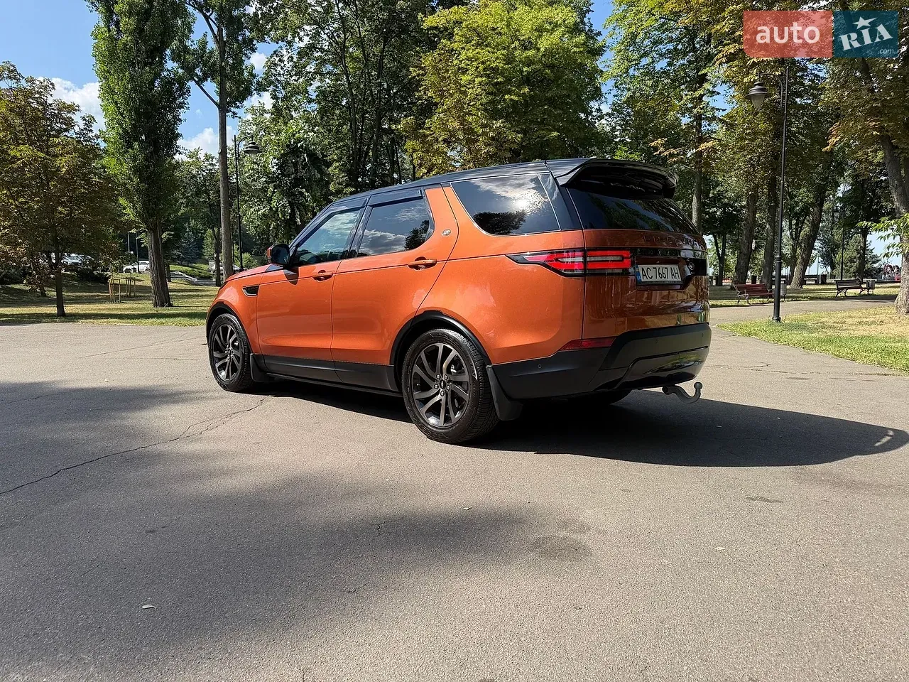Land Rover Discovery 2019 photo 5