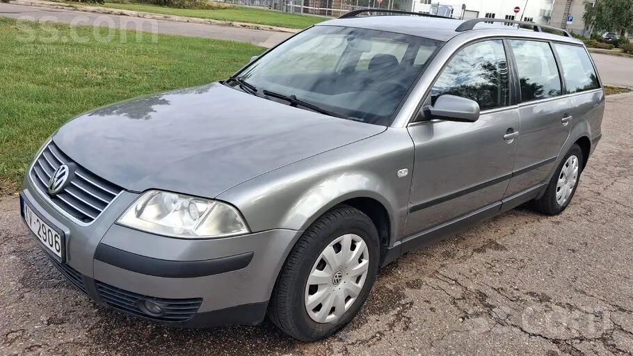 Volkswagen Passat 2003 photo 2