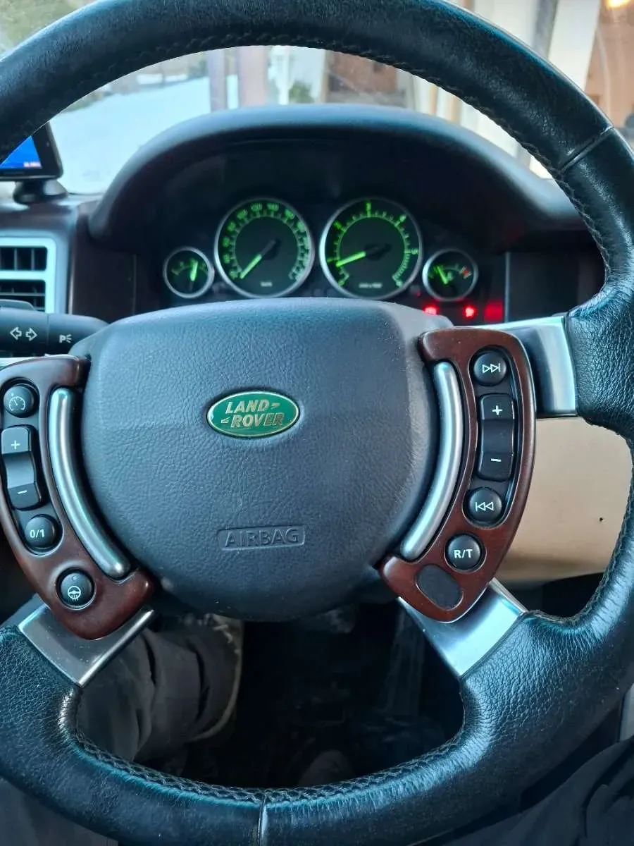 Land Rover Range Rover 2004 photo 2