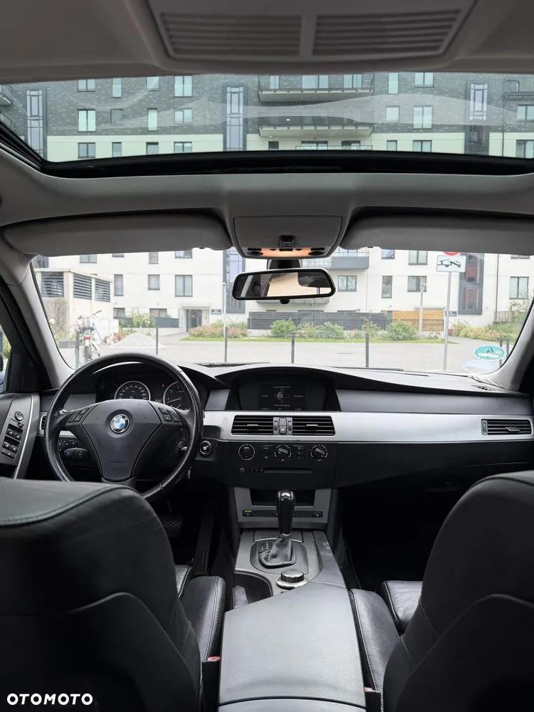 BMW 5 Series 2005 photo 5