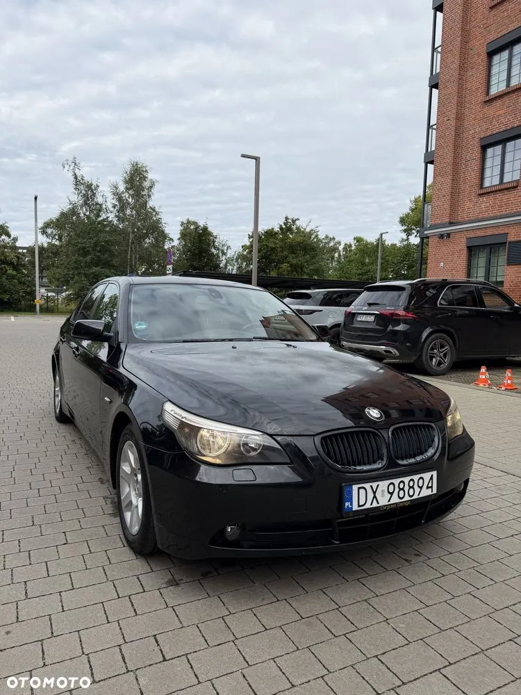 BMW 5 Series 2005 photo 3