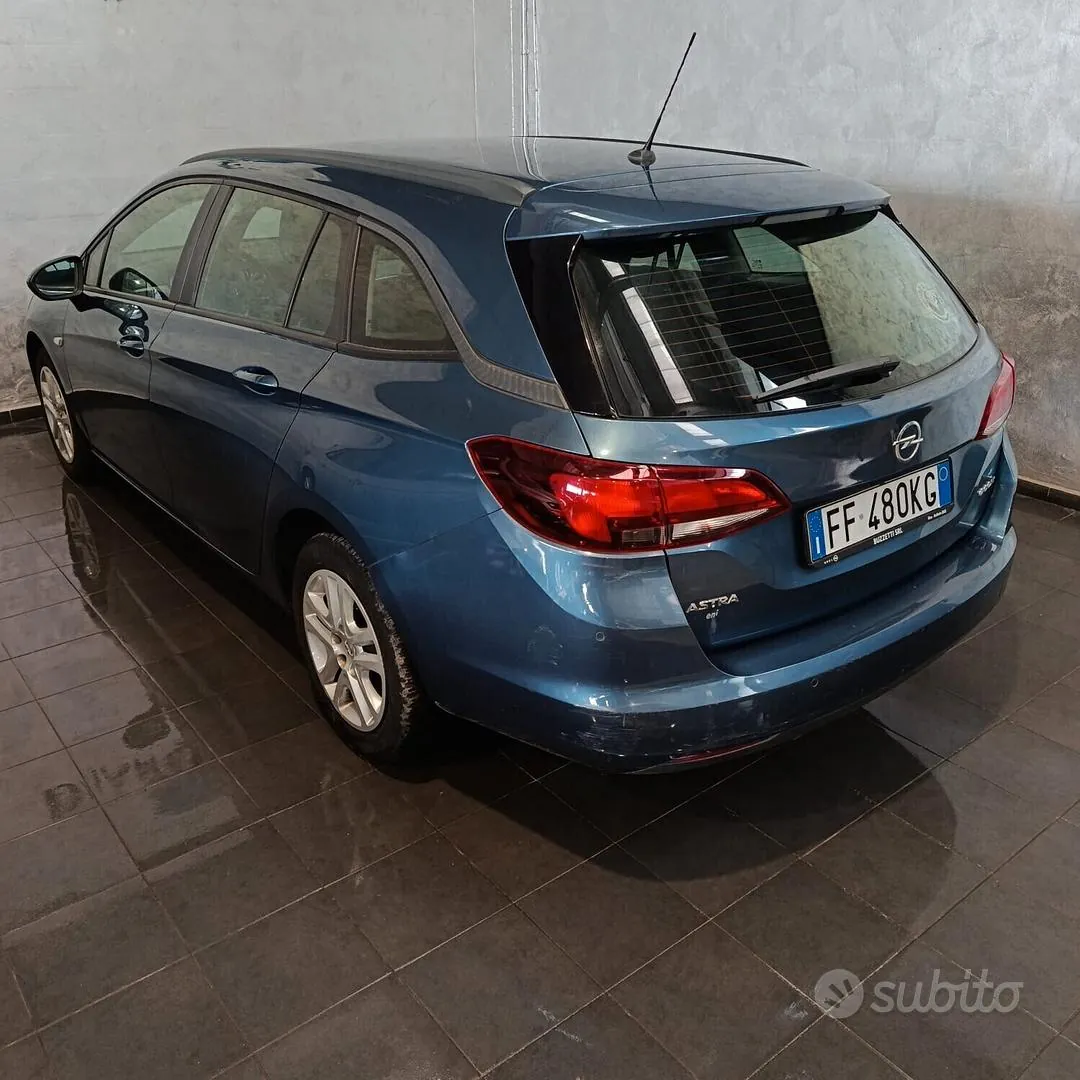 Opel Astra 2016 photo 5
