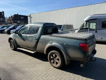 Mitsubishi L200 2009 photo 2