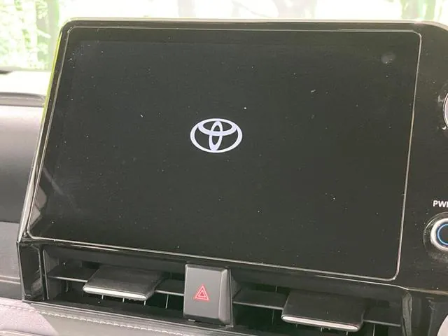 Toyota Corolla Hybrid Sz 2023 photo 3