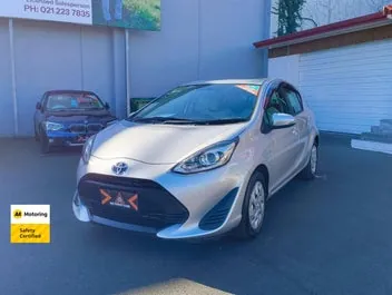 Toyota Aqua 2018 photo 3