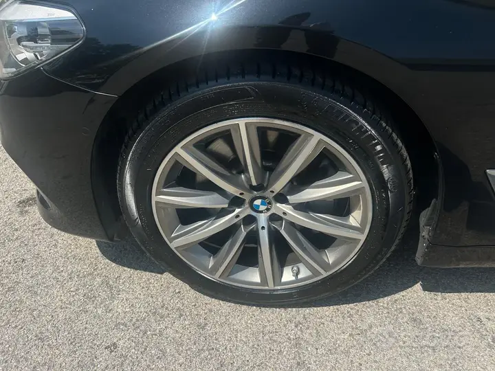 BMW 530D 2017 photo 2