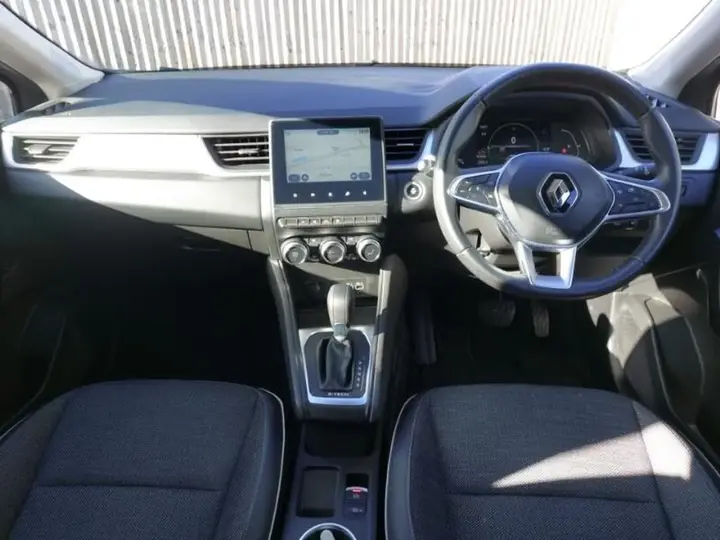 Renault Captur 2023 photo 3