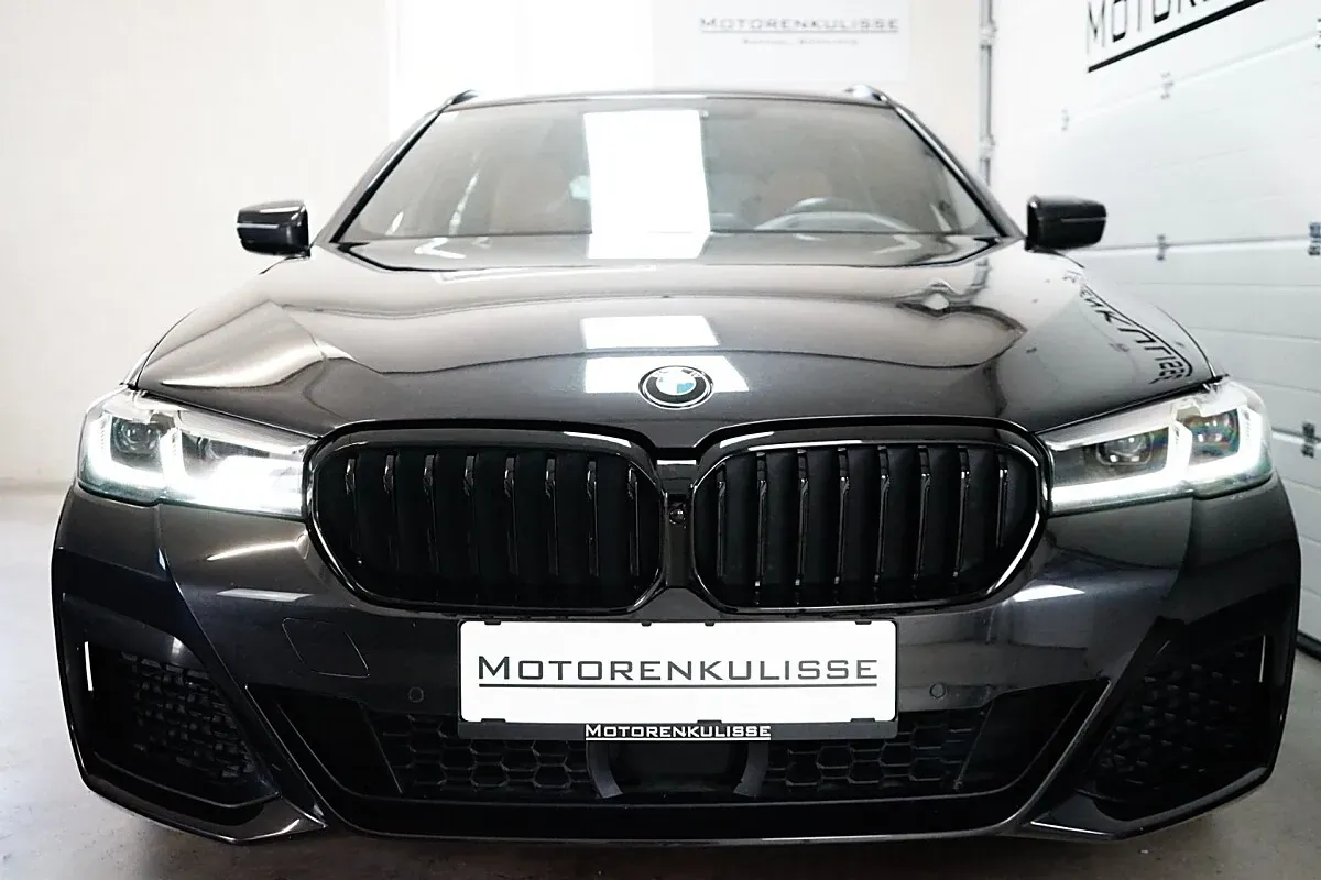 BMW 5 Series 2022 photo 3