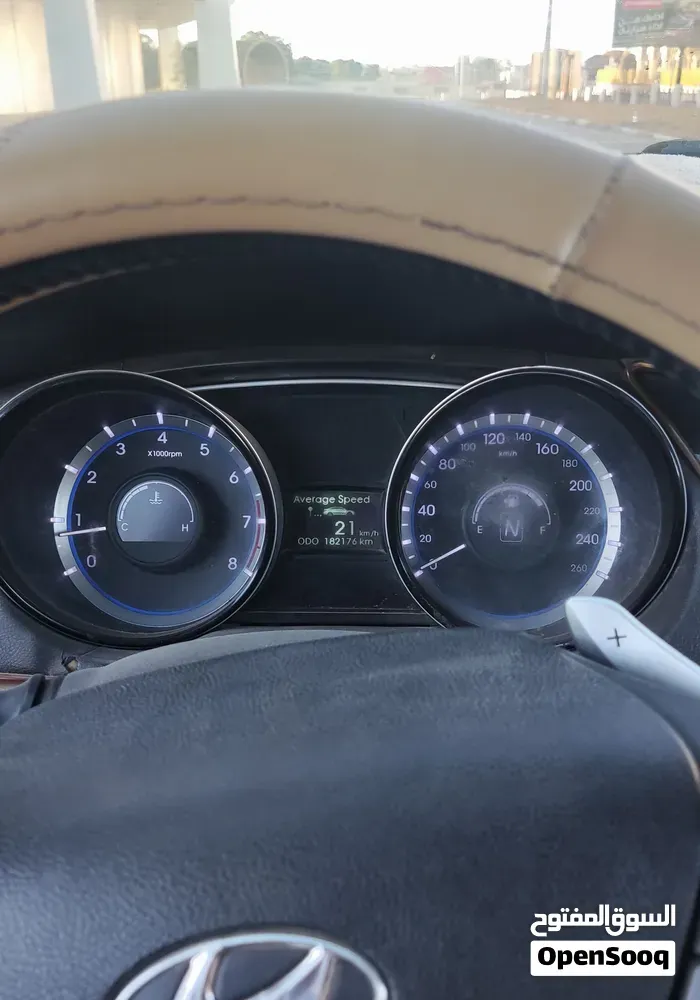 Hyundai Sonata 2013 photo 2
