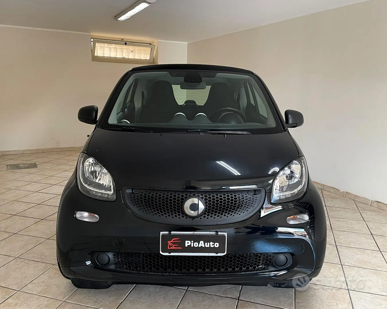 Smart Fortwo 2017 photo 2