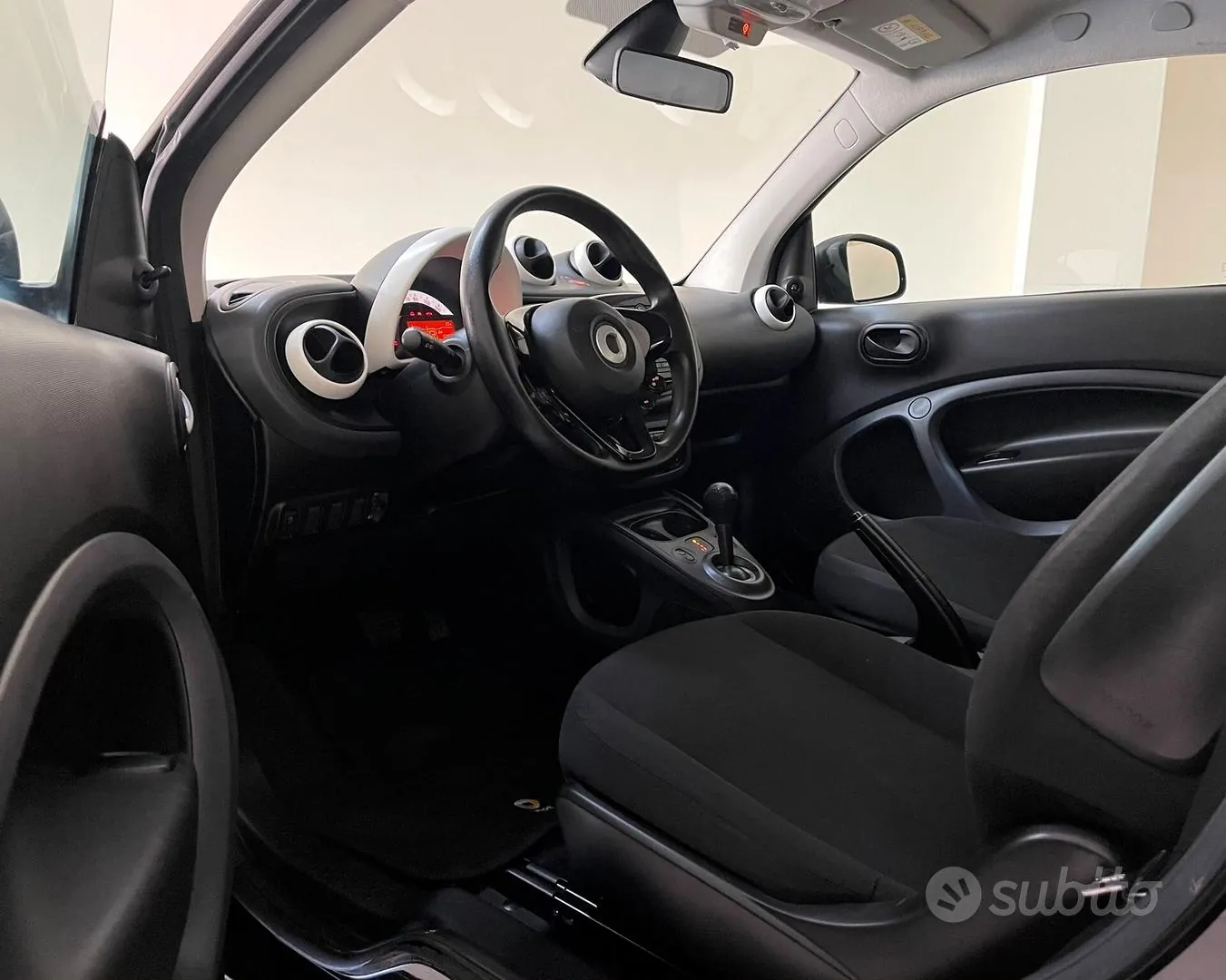 Smart Fortwo 2017 photo 5