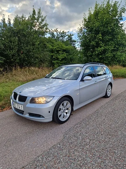 BMW 325Xi 2006 photo 3