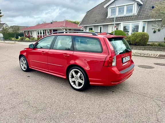 Volvo V50 2010 photo 3