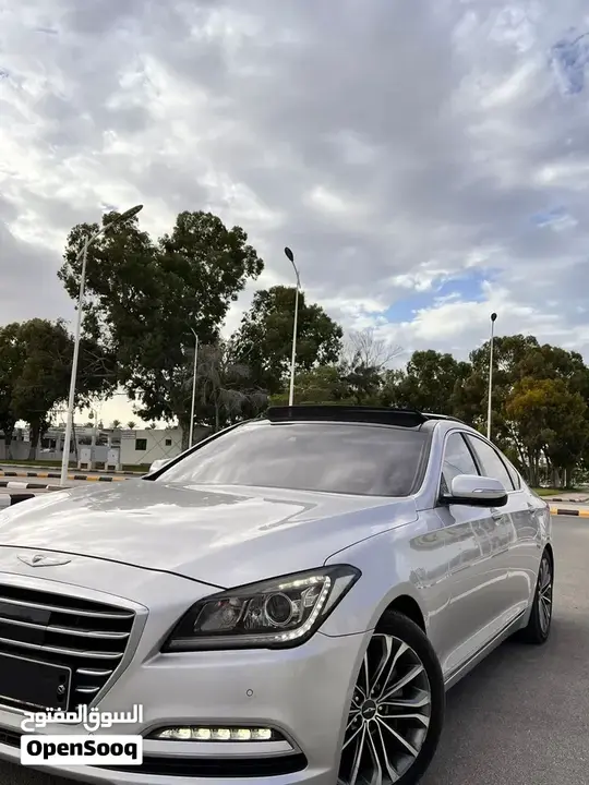Genesis G80 2015 photo 4