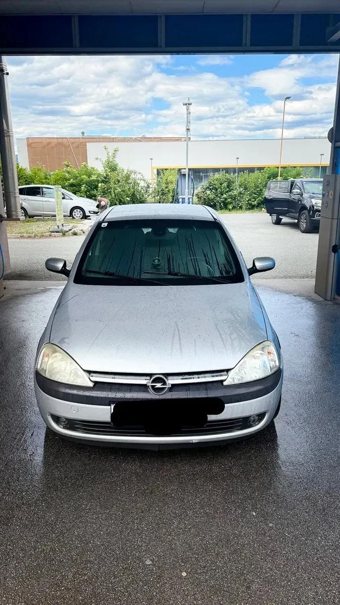 Opel Corsa 2003 photo 2