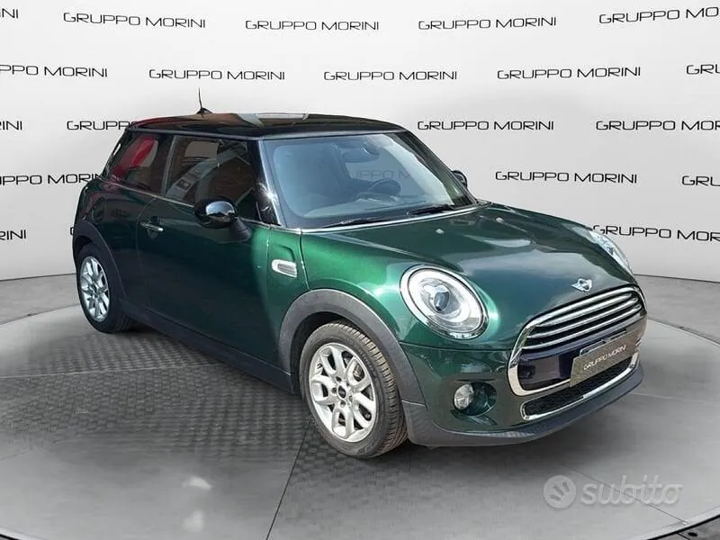 Mini Mini Cooper D 2016 photo 2