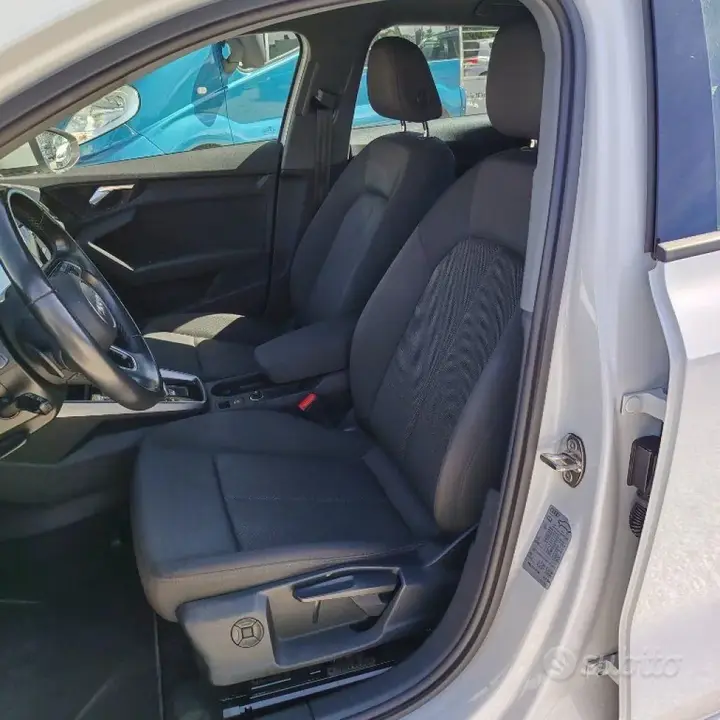 Audi A3 2022 photo 4