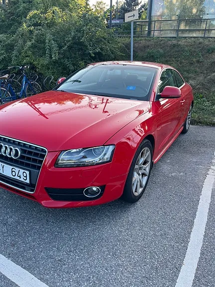 Audi A5 2009 photo 2