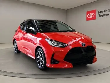 Toyota Yaris 2021 photo 2