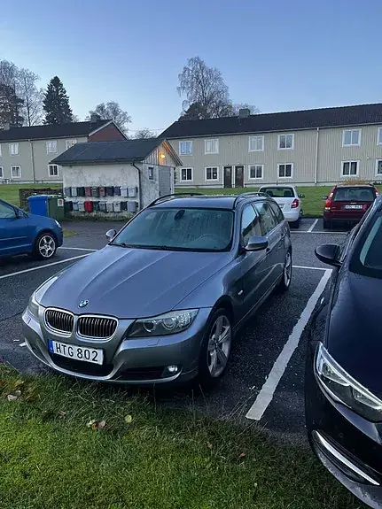 BMW 320I