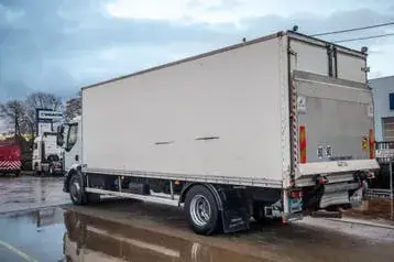Renault Premium 300Dxi 2013 photo 4