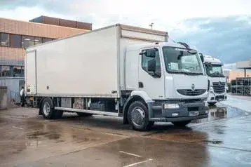 Renault Premium 300Dxi 2013 photo 2