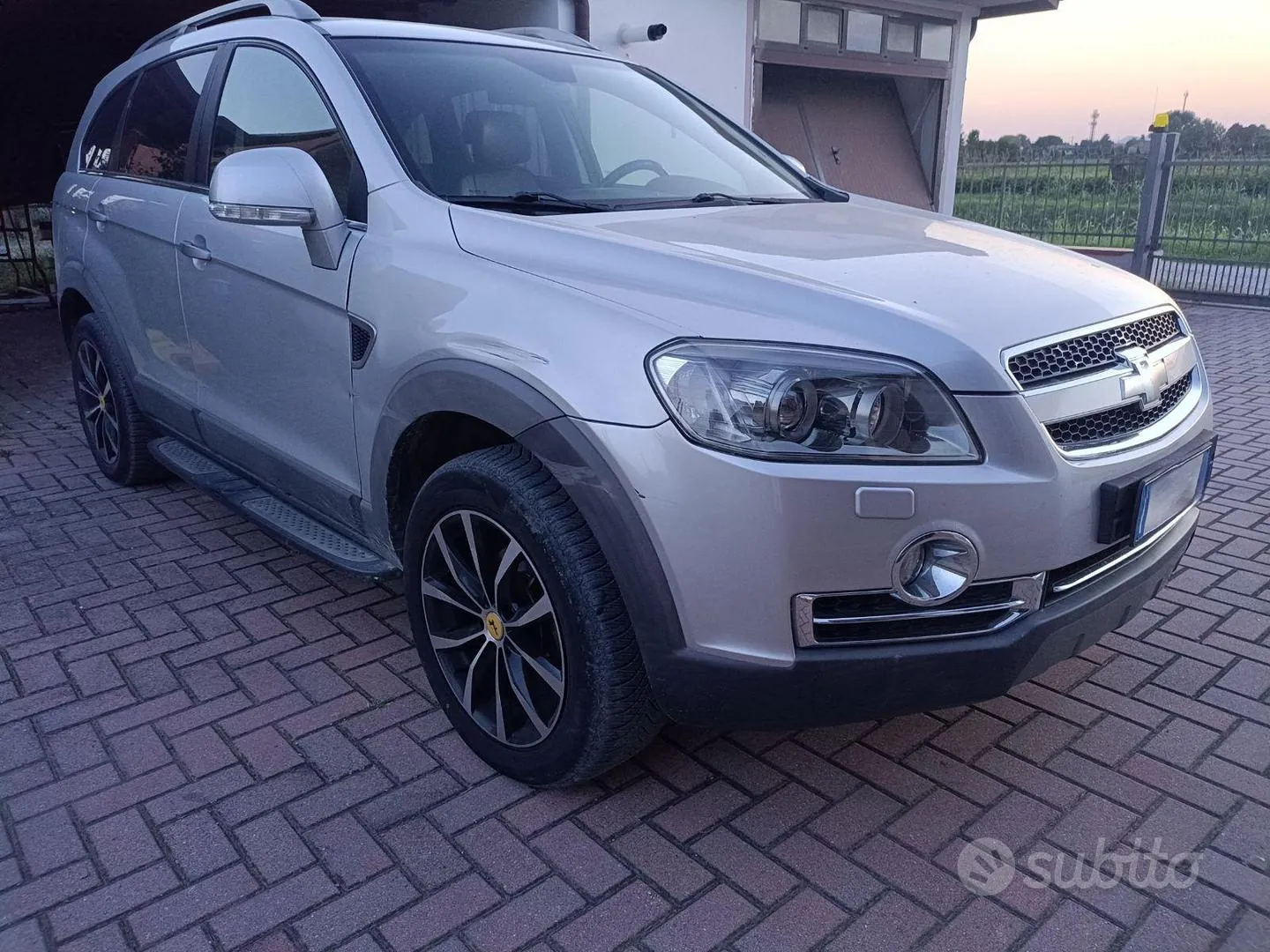 Chevrolet Captiva 2011 photo 3