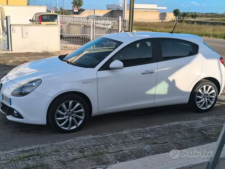Alfa Romeo Giulietta 2019 photo 3