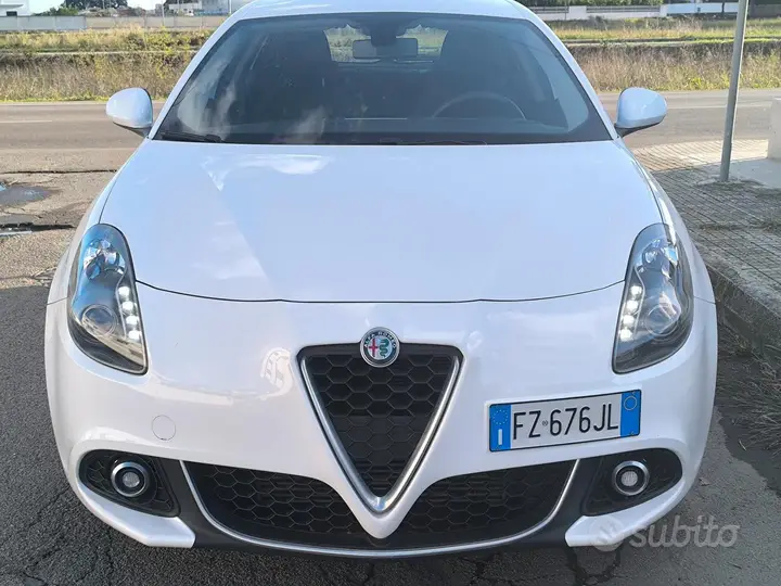 Alfa Romeo Giulietta 2019 photo 2