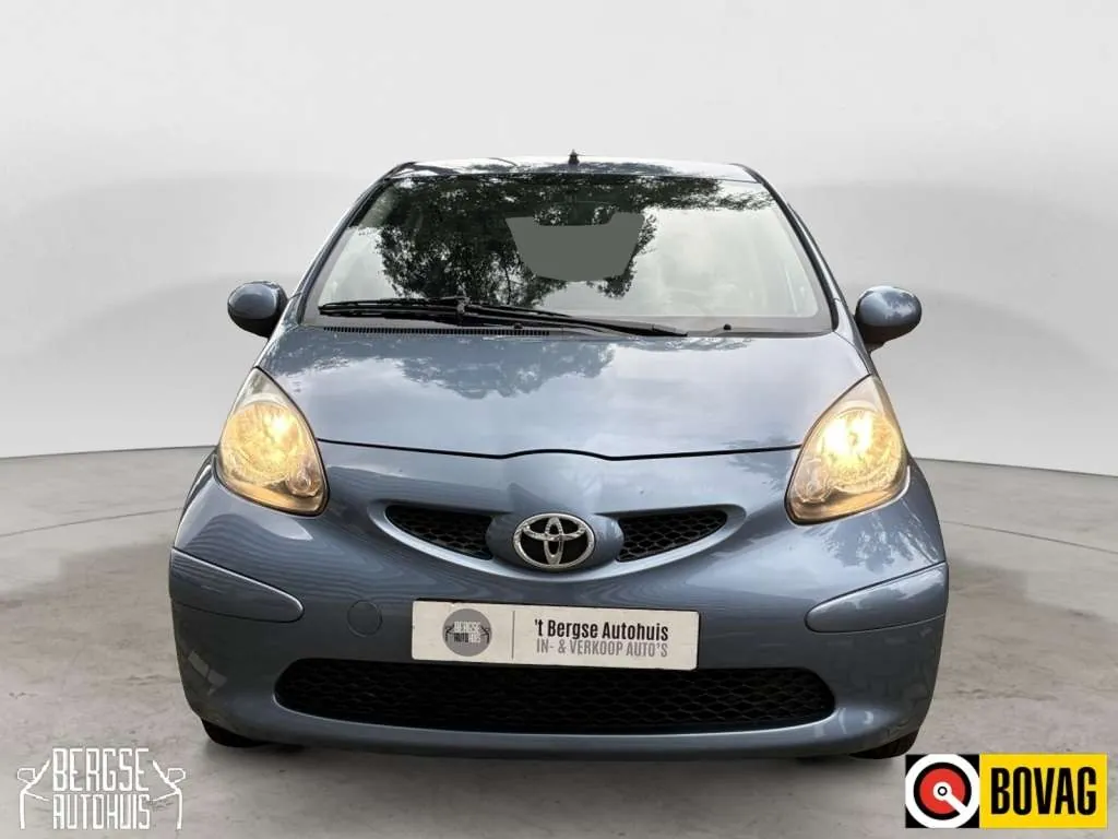 Toyota Aygo 2009 photo 5