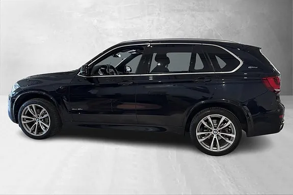 BMW X5 2017 photo 2