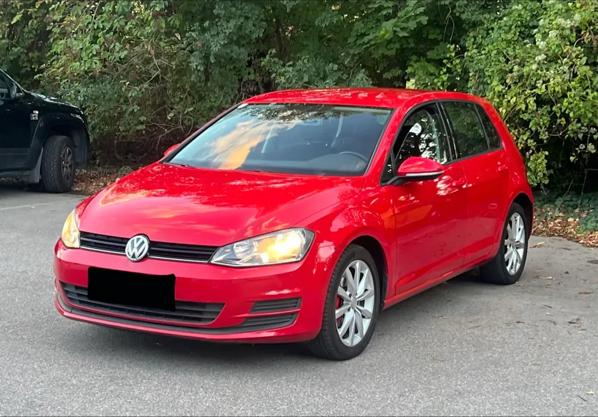 Volkswagen Golf 2013 photo 2