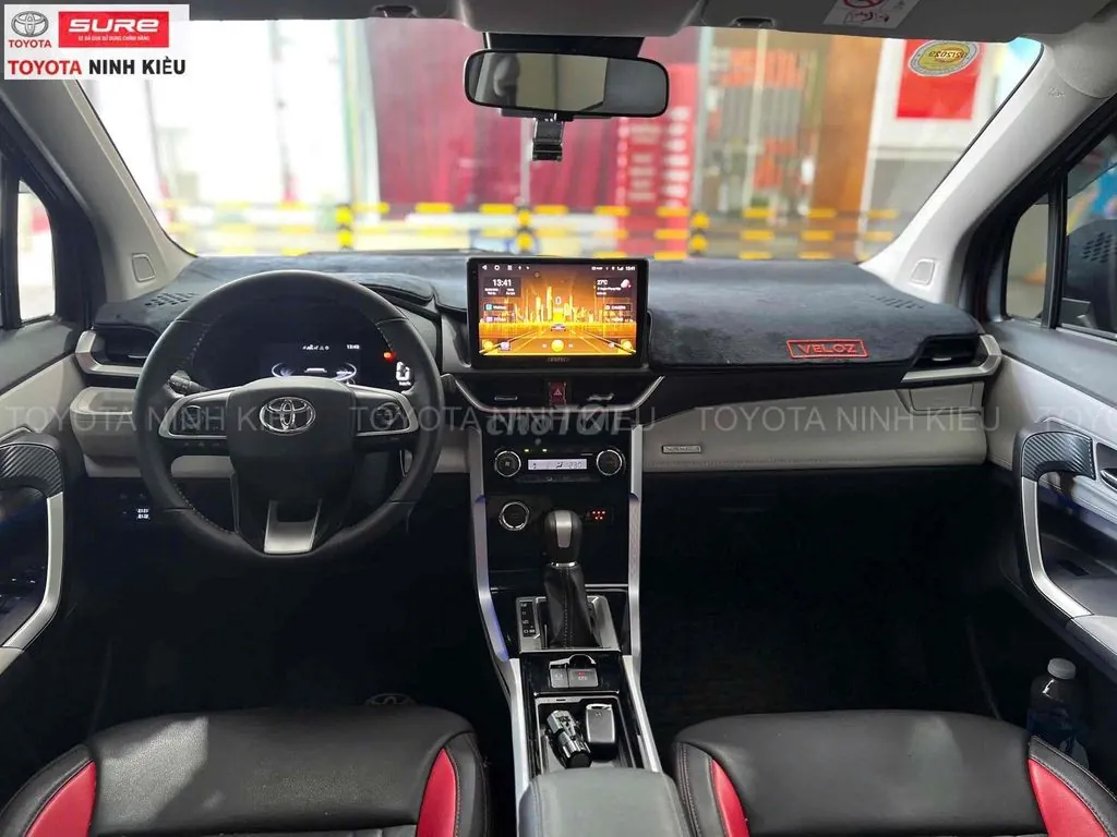 Toyota Veloz Cross 2026 photo 4