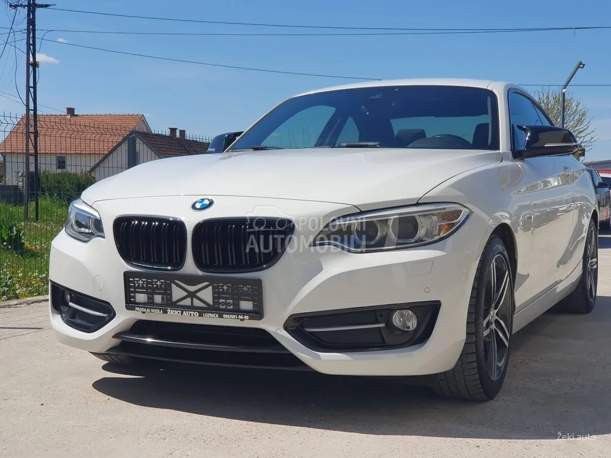 BMW 220